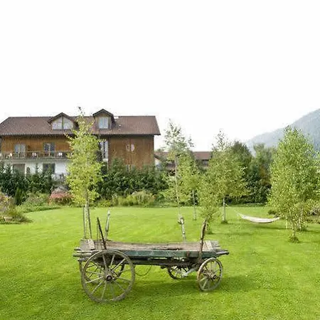 Haus Am See 4* 바이센제