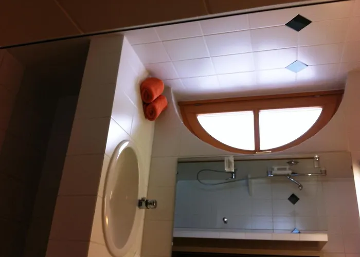 Hotel Haus Am See Weissensee